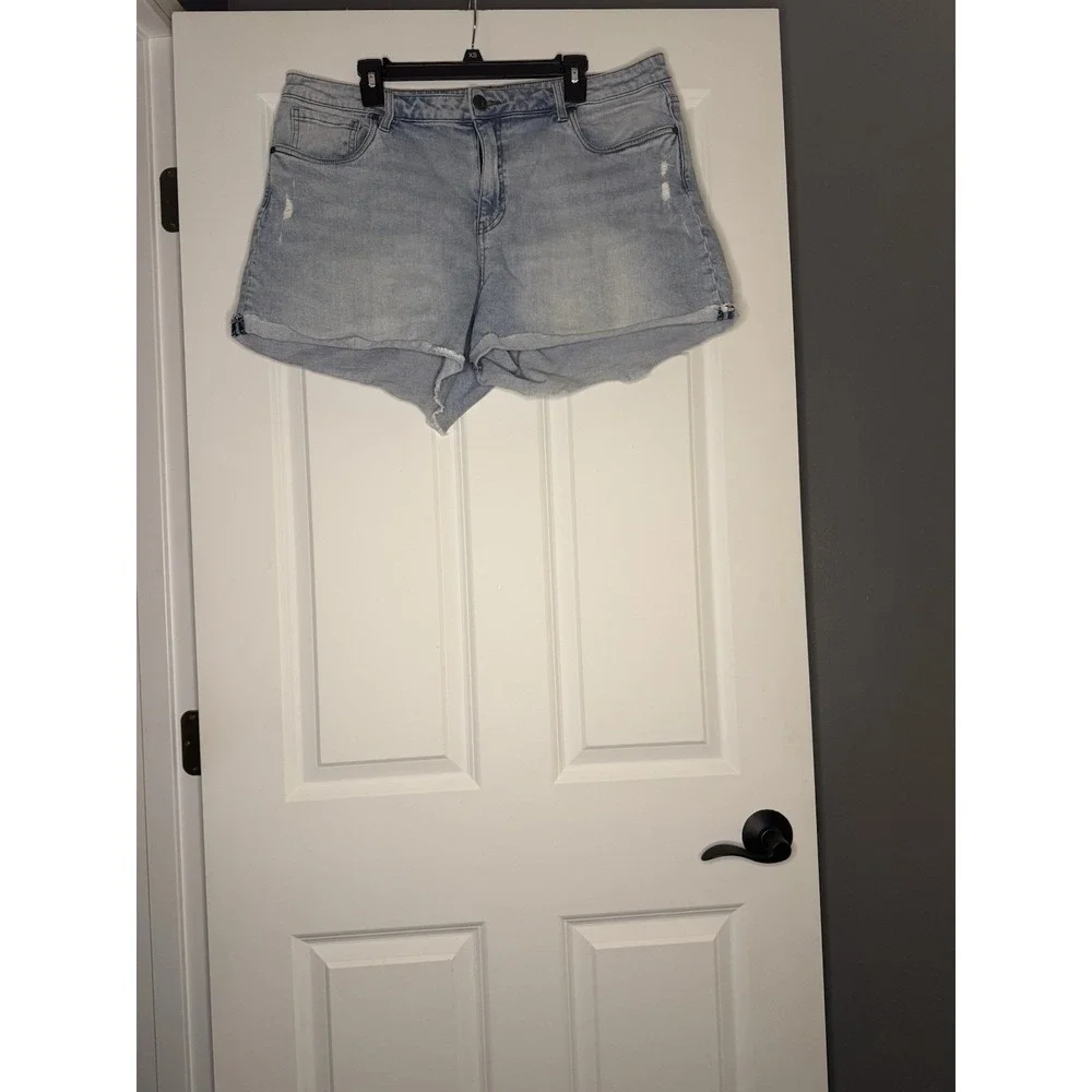 Kut From Kloth High Rise Jane Long Shorts Denim 18 Light Wash